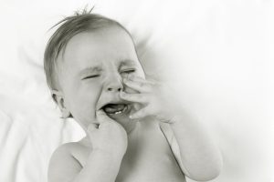 Симптомы прорезывания молочных зубов