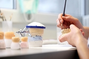 Материал для съемных зубных протезов