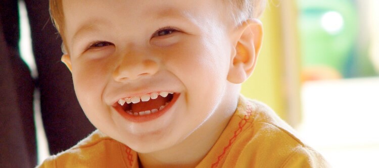 Протезы на передние зубы ребенку 4 года thumbnail