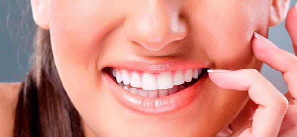 Как работает метод химического отбеливания зубов